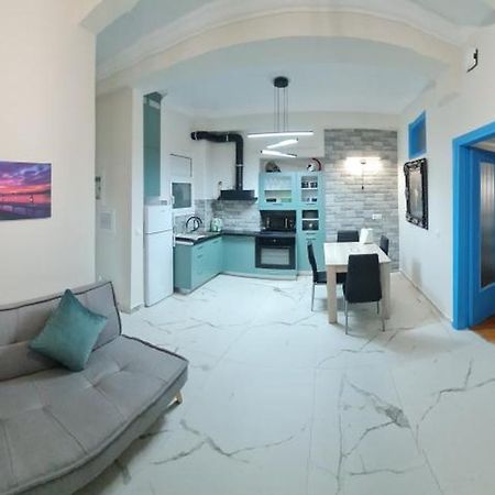 Full Apartment Near Kato Patissia Athens Ngoại thất bức ảnh