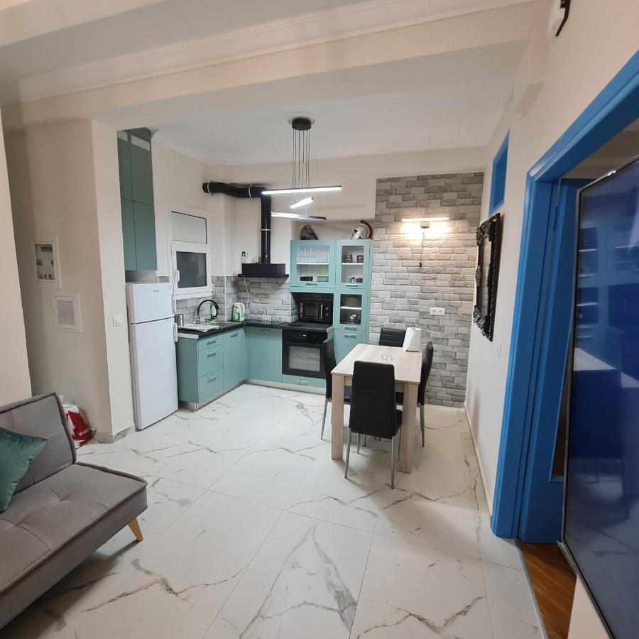 Full Apartment Near Kato Patissia Athens Ngoại thất bức ảnh